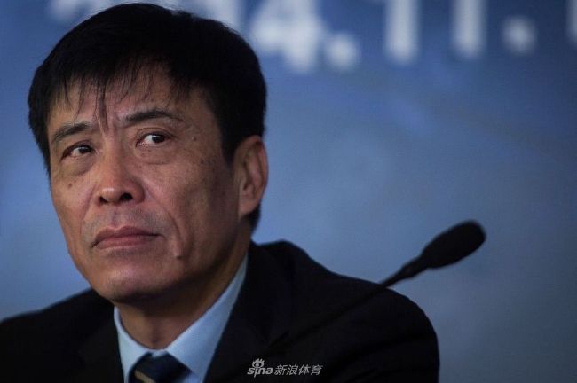 维尼修斯和卡马文加假期前往美国，他们利用洛杉矶银河的设施进行训练，维尼修斯有望在对阵马洛卡复出，而卡马文加有望在对阵马竞的西超杯半决赛复出，左后卫门迪也将在这场比赛复出。
